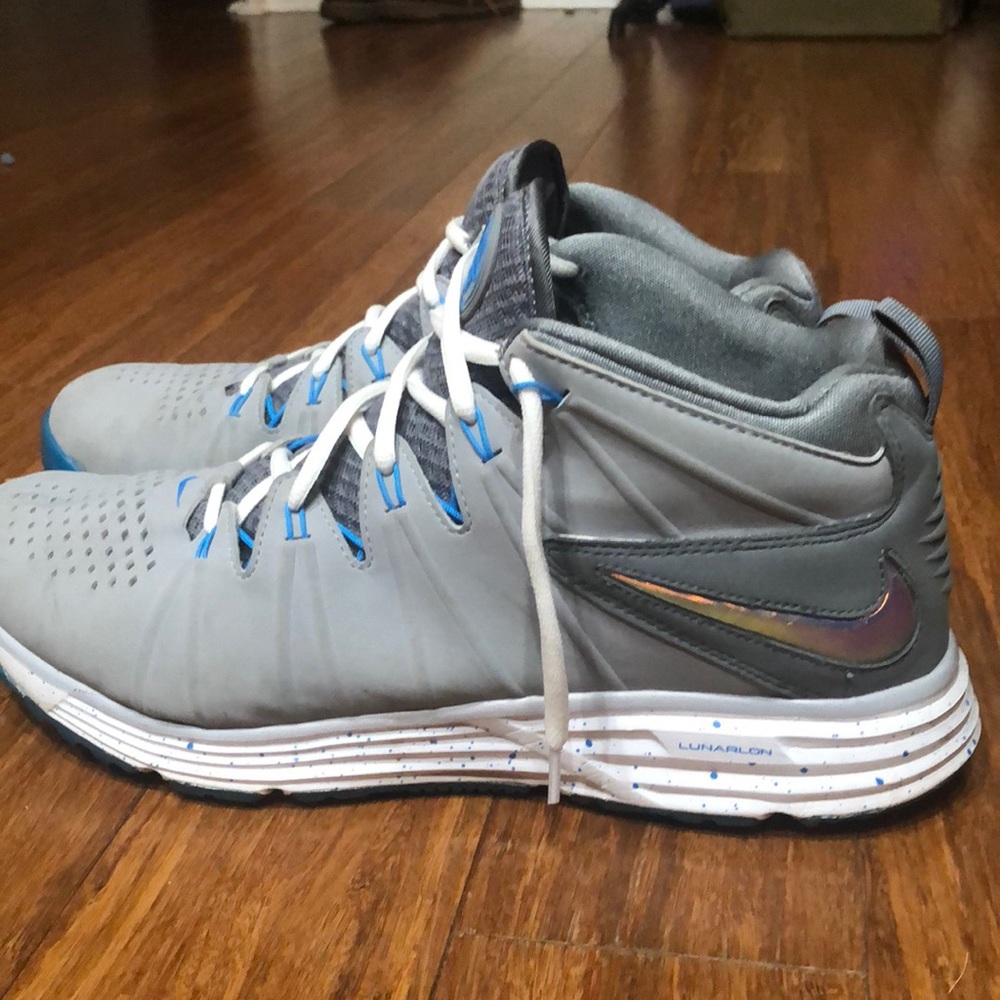 Nike Huarache 4 Turf size 10.5